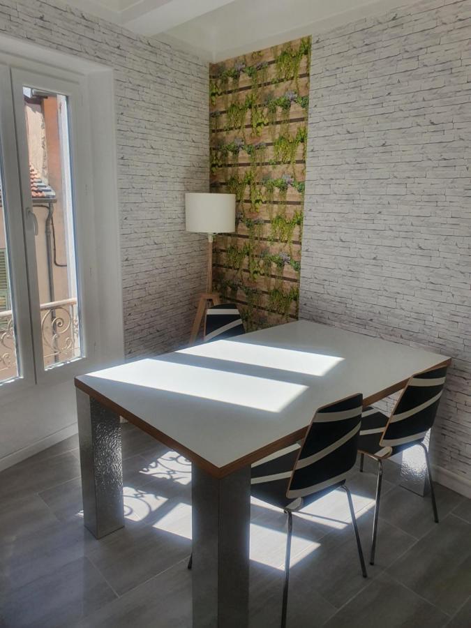 Baieta Chambre Rouge Moulinet  Εξωτερικό φωτογραφία